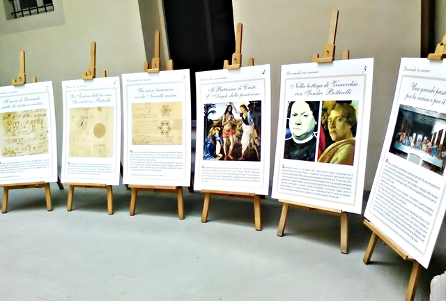 cortile_palazzo_Tori_Camaiore_sede_mostra_disegni